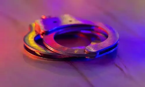 हैदराबाद पुलिस ने Vihaan Direct Selling फर्म से जुड़े मामले में 32 लोगों को गिरफ़्तार किया हैदराबाद पुलिस ने Vihaan Direct Selling फर्म से जुड़े मामले में 32 लोगों को गिरफ़्तार किया