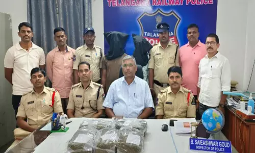 Secunderabad रेलवे पुलिस ने 10 किलोग्राम गांजा ज़ब्त किया, दो तस्करों को गिरफ़्तार किया