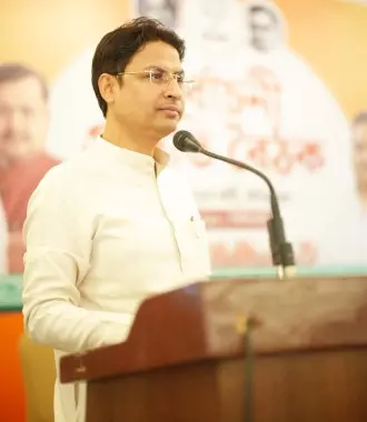 Bista ने पहाड़ों और डुअर्स में BJP में फूट की खबरों को खारिज किया Bista ने पहाड़ों और डुअर्स में BJP में फूट की खबरों को खारिज किया