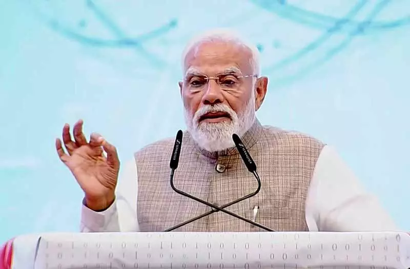 PM Modi ने भगत सिंह, राजगुरु, सुखदेव को श्रद्धांजलि दी PM Modi ने भगत सिंह, राजगुरु, सुखदेव को श्रद्धांजलि दी