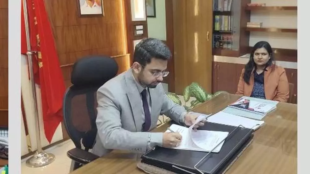 Baghapurana: एसडीएम ने डीसी के खिलाफ जांच की मांग उठाई Baghapurana: एसडीएम ने डीसी के खिलाफ जांच की मांग उठाई