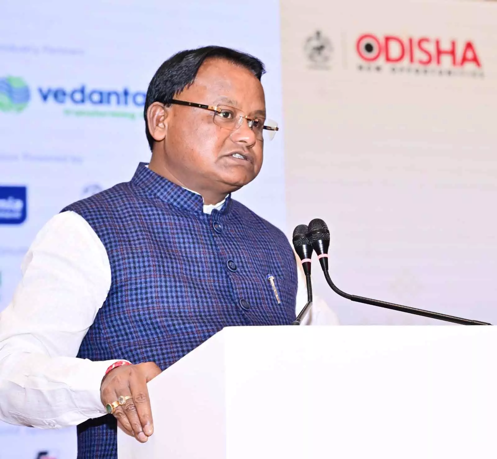 Odisha सरकार हर घर तक सुरक्षित पेयजल पहुँचाने के लिए प्रयासरत: CM माझी Odisha सरकार हर घर तक सुरक्षित पेयजल पहुँचाने के लिए प्रयासरत: CM माझी