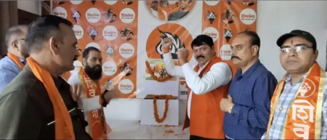 Jammu: युवाओं को नशे से दूर रहने की अपील, नशामुक्त भारत की ओर कदम Jammu: युवाओं को नशे से दूर रहने की अपील, नशामुक्त भारत की ओर कदम