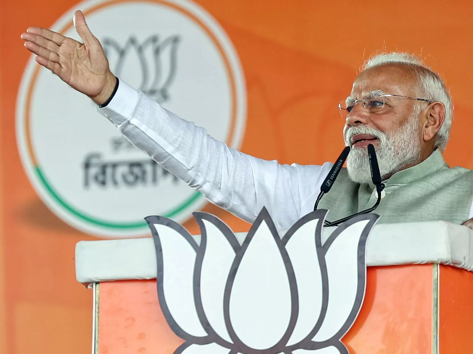 PM मोदी ने संस्कृत का एक सुभाषित साझा किया, जिसमें देवी स्कंदमाता की दिव्य कृपा को रेखांकित किया गया PM मोदी ने संस्कृत का एक सुभाषित साझा किया, जिसमें देवी स्कंदमाता की दिव्य कृपा को रेखांकित किया गया
