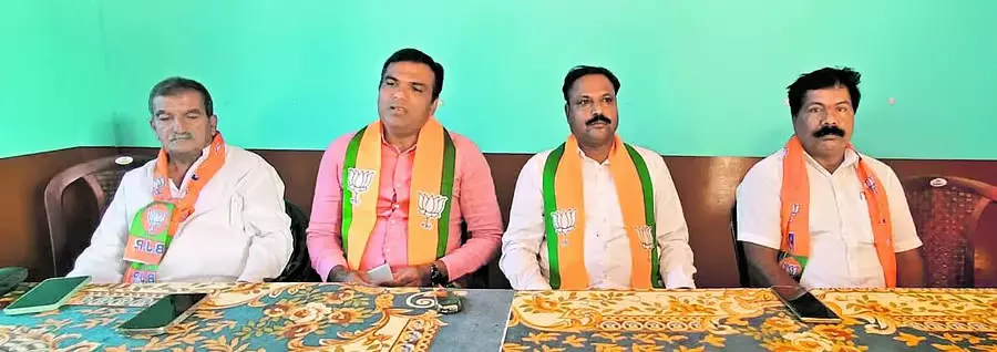 Karnataka : अस्पताल को बुनियादी सुविधाएँ प्रदान करे Karnataka : अस्पताल को बुनियादी सुविधाएँ प्रदान करे