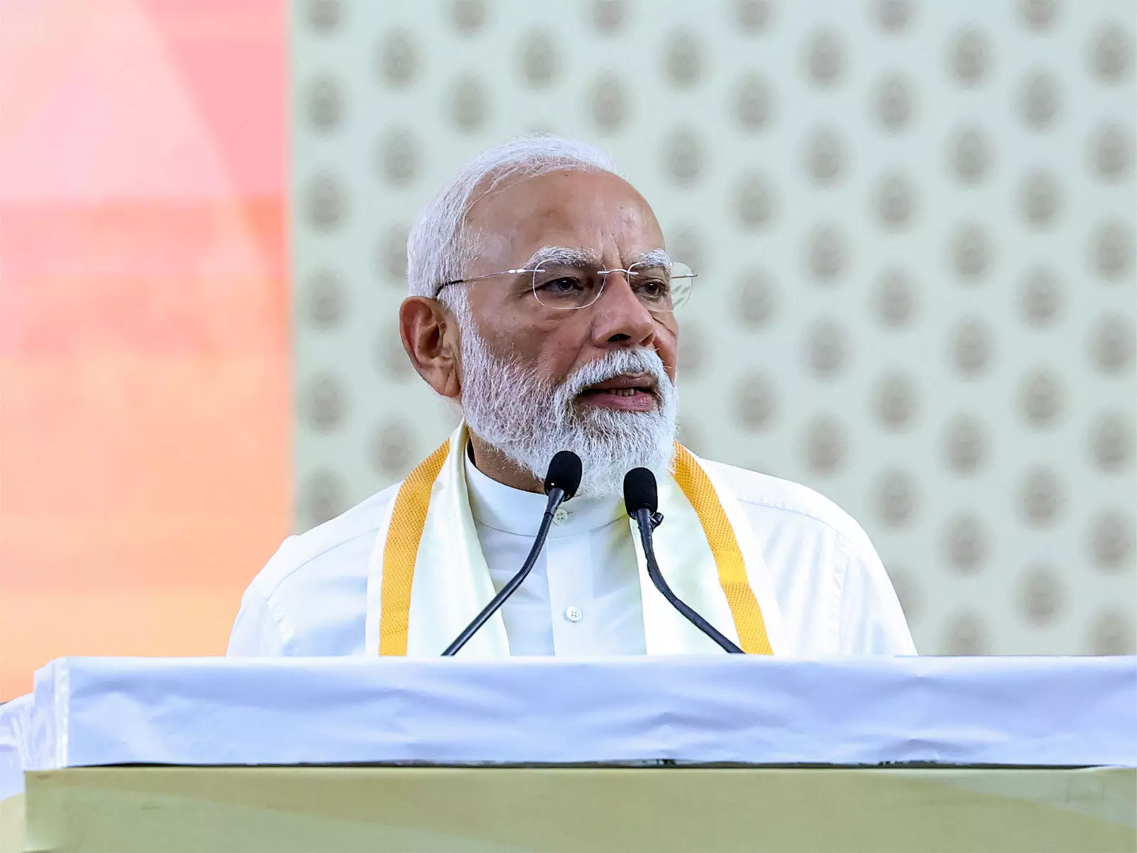 प्रयागराज इमारत हादसे पर PM मोदी ने मुआवजे का ऐलान किया प्रयागराज इमारत हादसे पर PM मोदी ने मुआवजे का ऐलान किया