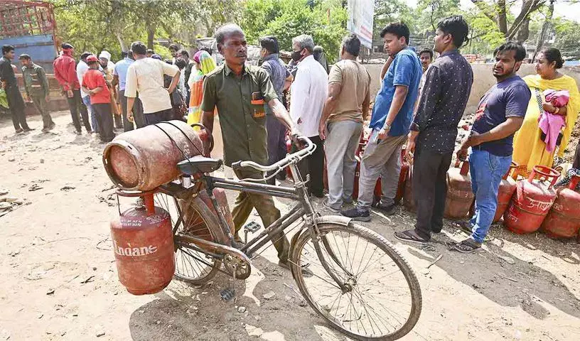 राय: LPG सुरक्षा के मामले में भारत कहाँ खड़ा है?