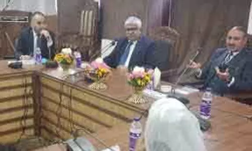 SRINAGAR न्यायमूर्ति जावेद इक़बाल वानी को विदाई देने के लिए पूर्ण न्यायालय संदर्भ SRINAGAR न्यायमूर्ति जावेद इक़बाल वानी को विदाई देने के लिए पूर्ण न्यायालय संदर्भ