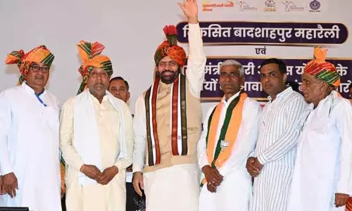 CM का Gurugram के Badshahpur के कायाकल्प पर जोर, नागरिक सुविधाओं की कमी दूर कर पाएगा? CM का Gurugram के Badshahpur के कायाकल्प पर जोर, नागरिक सुविधाओं की कमी दूर कर पाएगा?