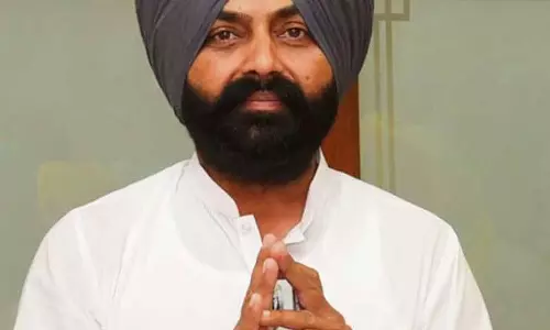 वेयरहाउसिंग कॉर्पोरेशन मैनेजर की आत्महत्या के मामले में Punjab के पूर्व मंत्री गिरफ्तार वेयरहाउसिंग कॉर्पोरेशन मैनेजर की आत्महत्या के मामले में Punjab के पूर्व मंत्री गिरफ्तार