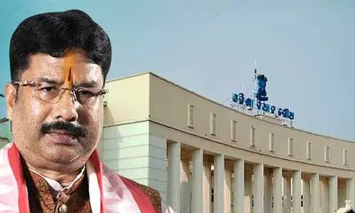 सरकार जल्द ही कपिल प्रसाद के पास सड़क विक्रेताओं के लिए वेंडिंग ज़ोन बनाएगी: Minister