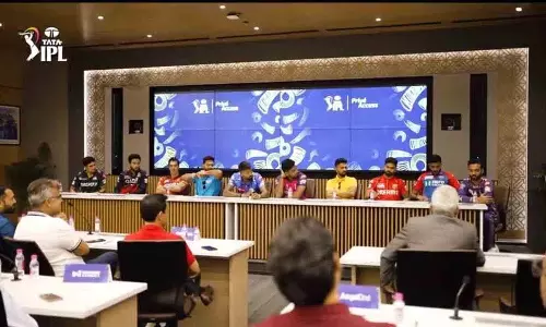 BCCI बुधवार शाम IPL कप्तानों से मिलेगी BCCI बुधवार शाम IPL कप्तानों से मिलेगी