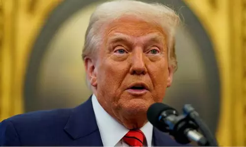 Trump अचानक ईरान को धमकियाँ देने से बातचीत पर क्यों उतर आए? Trump अचानक ईरान को धमकियाँ देने से बातचीत पर क्यों उतर आए?
