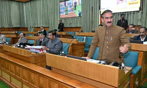 Himachal विधानसभा ने हंगामे के बीच पेट्रोल और डीज़ल पर सेस लगाने वाला विधेयक पारित किया Himachal विधानसभा ने हंगामे के बीच पेट्रोल और डीज़ल पर सेस लगाने वाला विधेयक पारित किया