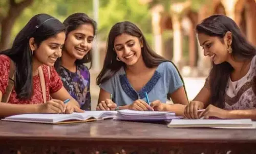 College में लड़कियों के लिए मुफ़्त शिक्षा; अगर फ़ीस ली गई, तो मान्यता रद्द कर दी जाएगी College में लड़कियों के लिए मुफ़्त शिक्षा; अगर फ़ीस ली गई, तो मान्यता रद्द कर दी जाएगी