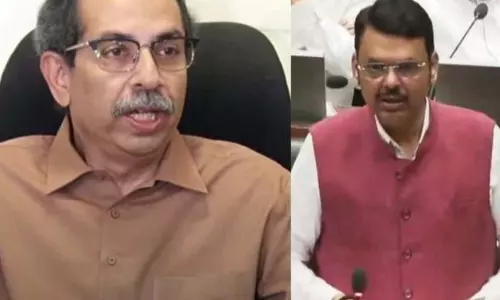 CM देवेंद्र फडणवीस ने उद्धव ठाकरे को नया खिताब दिया CM देवेंद्र फडणवीस ने उद्धव ठाकरे को नया खिताब दिया