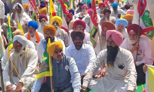 साम्राज्यवाद-विरोधी दिवस मनाने के लिए Tarn Taran में जन संगठनों ने रैली निकाली