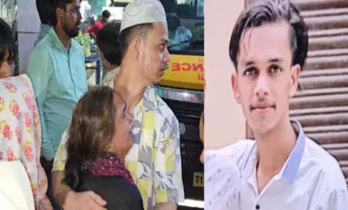 18 वर्षीय Asif मंदिर के पास घायल मिला, इलाज के दौरान मौत 18 वर्षीय Asif मंदिर के पास घायल मिला, इलाज के दौरान मौत