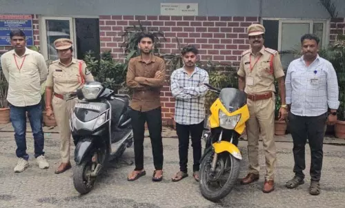 Telangana Secretariat के पास बाइक स्टंट करने के आरोप में दो लोग गिरफ्तार