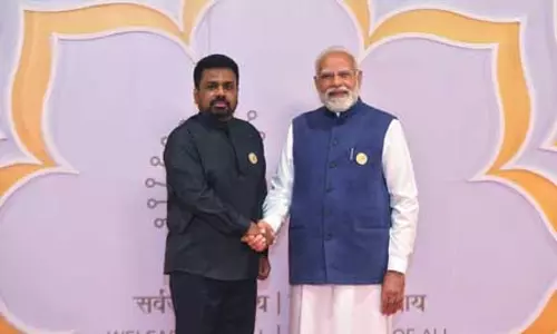 ऊर्जा सुरक्षा और क्षेत्रीय सहयोग को लेकर श्रीलंकाई राष्ट्रपति ने PM मोदी से की वार्ता ऊर्जा सुरक्षा और क्षेत्रीय सहयोग को लेकर श्रीलंकाई राष्ट्रपति ने PM मोदी से की वार्ता