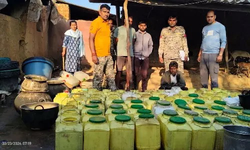 ऑपरेशन आघात: 919 लीटर अवैध शराब जब्त, 36 आरोपी गिरफ्तार ऑपरेशन आघात: 919 लीटर अवैध शराब जब्त, 36 आरोपी गिरफ्तार
