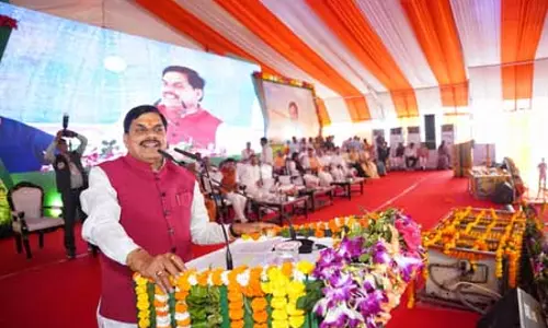 मध्य प्रदेश: मुख्यमंत्री मोहन यादव ने किसानों से पराली न जलाने की अपील की मध्य प्रदेश: मुख्यमंत्री मोहन यादव ने किसानों से पराली न जलाने की अपील की