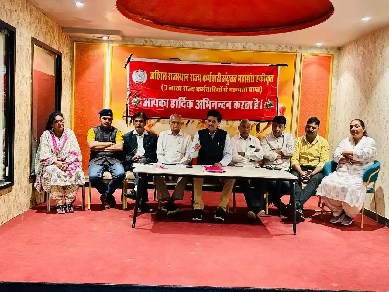 Jaipur: मेडिकल कॉलेजों में फैसले के खिलाफ विरोध तेज Jaipur: मेडिकल कॉलेजों में फैसले के खिलाफ विरोध तेज