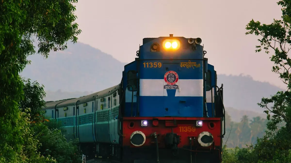Jammu: उत्तर रेलवे का यात्रियों के लिए अहम फैसला