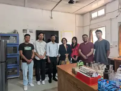 नागालैंड यूनिवर्सिटी ने माइक्रोप्लास्टिक संकट से निपटने के लिए बैक्टीरियल बायो-पॉलीमर विकसित किया नागालैंड यूनिवर्सिटी ने माइक्रोप्लास्टिक संकट से निपटने के लिए बैक्टीरियल बायो-पॉलीमर विकसित किया