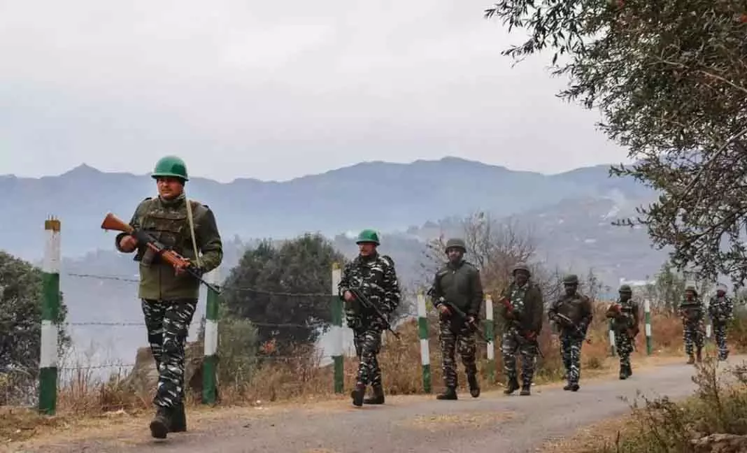 उत्तरी सेना कमांडर ने Kishtwar का दौरा किया उत्तरी सेना कमांडर ने Kishtwar का दौरा किया