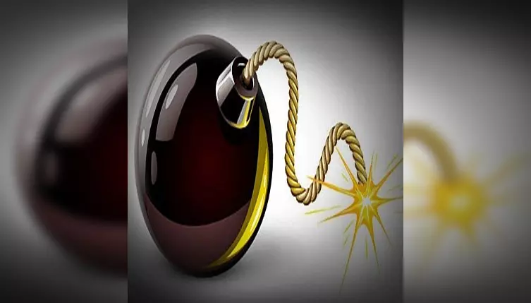 कई स्कूलों को बम से उड़ाने की धमकी, पुलिस अलर्ट मोड पर कई स्कूलों को बम से उड़ाने की धमकी, पुलिस अलर्ट मोड पर