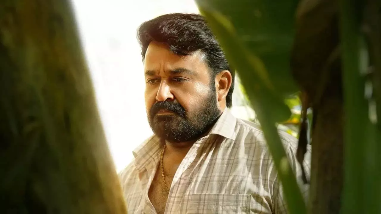 Drishyam 3: मोहनलाल की थ्रिलर फ़िल्म उनकी 66वीं सालगिरह के मौके पर 21 मई, 2026 तक के लिए टाल दी गई Drishyam 3: मोहनलाल की थ्रिलर फ़िल्म उनकी 66वीं सालगिरह के मौके पर 21 मई, 2026 तक के लिए टाल दी गई