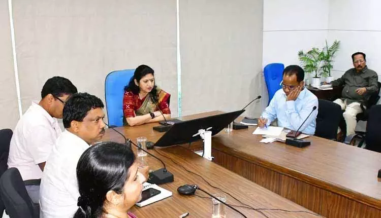 वर्चुअल वर्कशॉप ने Odisha के शहरी केंद्रों में अग्नि सुरक्षा को मज़बूत किया वर्चुअल वर्कशॉप ने Odisha के शहरी केंद्रों में अग्नि सुरक्षा को मज़बूत किया