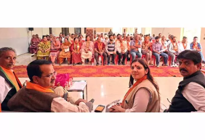 BJP ज़मीनी स्तर के कार्यकर्ताओं को सशक्त बनाने में विश्वास रखती है: Devyani Rana BJP ज़मीनी स्तर के कार्यकर्ताओं को सशक्त बनाने में विश्वास रखती है: Devyani Rana