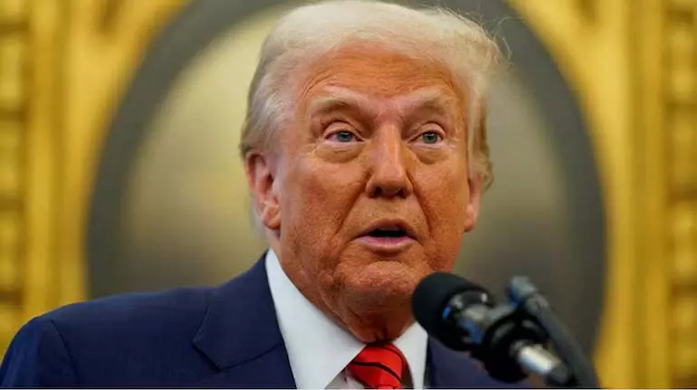 Trump अचानक ईरान को धमकियाँ देने से बातचीत पर क्यों उतर आए? Trump अचानक ईरान को धमकियाँ देने से बातचीत पर क्यों उतर आए?
