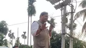 Himanta Biswa Sarma को भवानीपुर में ‘गोपाल अता पुरस्कार’ से किया गया सम्मानित Himanta Biswa Sarma को भवानीपुर में ‘गोपाल अता पुरस्कार’ से किया गया सम्मानित