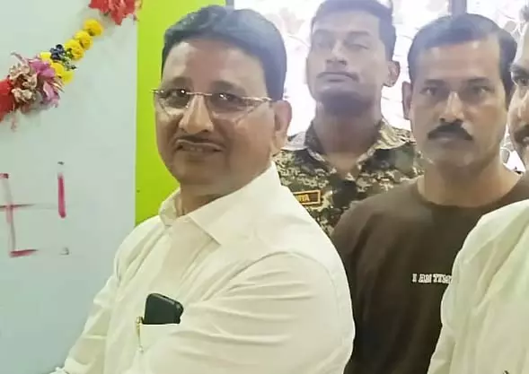 Supplementary list से काजल शेख गायब; हसन के उम्मीदवार ने प्रतिक्रिया दी Supplementary list से काजल शेख गायब; हसन के उम्मीदवार ने प्रतिक्रिया दी