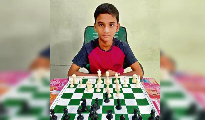 ब्रिलियंट ट्रॉफी ओपन शतरंज प्रतियोगिता में हर्षित चमके ब्रिलियंट ट्रॉफी ओपन शतरंज प्रतियोगिता में हर्षित चमके