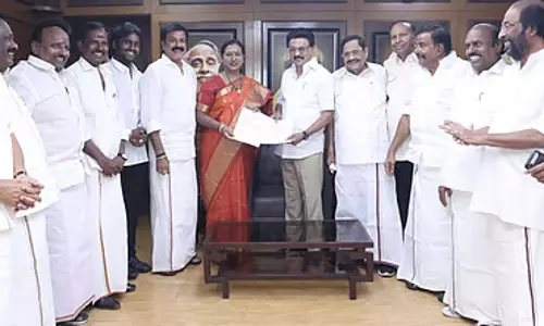 DMDK को 10 सीटें, VK को 8: DMK गठबंधन सहमत DMDK को 10 सीटें, VK को 8: DMK गठबंधन सहमत