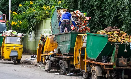 Karnataka : 325 शहरी स्थानीय निकाय प्रतिदिन 7,304 मीट्रिक टन ठोस कचरा उत्पन्न करते है Karnataka : 325 शहरी स्थानीय निकाय प्रतिदिन 7,304 मीट्रिक टन ठोस कचरा उत्पन्न करते है