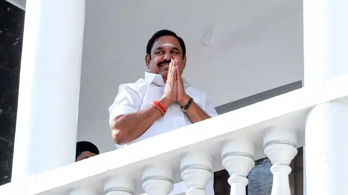 AIADMK ने तमिलनाडु विधानसभा चुनाव 2026 के लिए 23 उम्मीदवारों की पहली सूची जारी की AIADMK ने तमिलनाडु विधानसभा चुनाव 2026 के लिए 23 उम्मीदवारों की पहली सूची जारी की