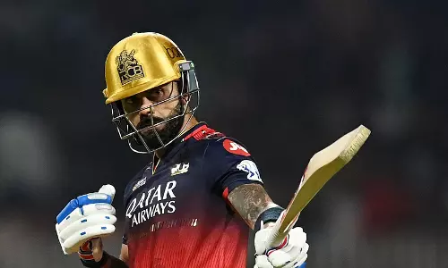 IPL 2026 : पूरी तरह से एकाग्र विराट कोहली का शानदार प्रदर्शन जारी IPL 2026 : पूरी तरह से एकाग्र विराट कोहली का शानदार प्रदर्शन जारी