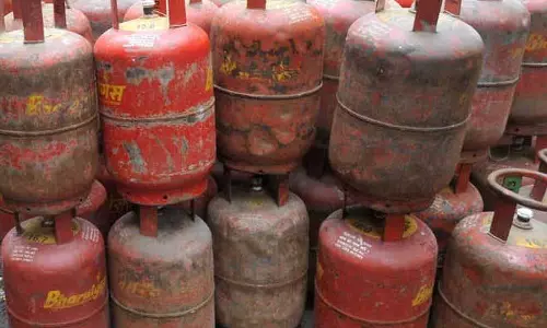 पंजाब में LPG बुकिंग का अंतराल बढ़ाकर 35 दिन किया गया पंजाब में LPG बुकिंग का अंतराल बढ़ाकर 35 दिन किया गया