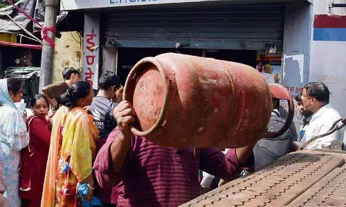 Haryana में 825 सिलेंडर ज़ब्त, 8 FIR दर्ज