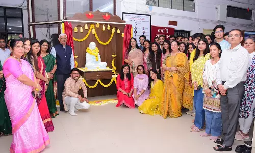 Indore : IIPS ने मनाया हिंदू नववर्ष और पारंपरिक दिवस Indore : IIPS ने मनाया हिंदू नववर्ष और पारंपरिक दिवस