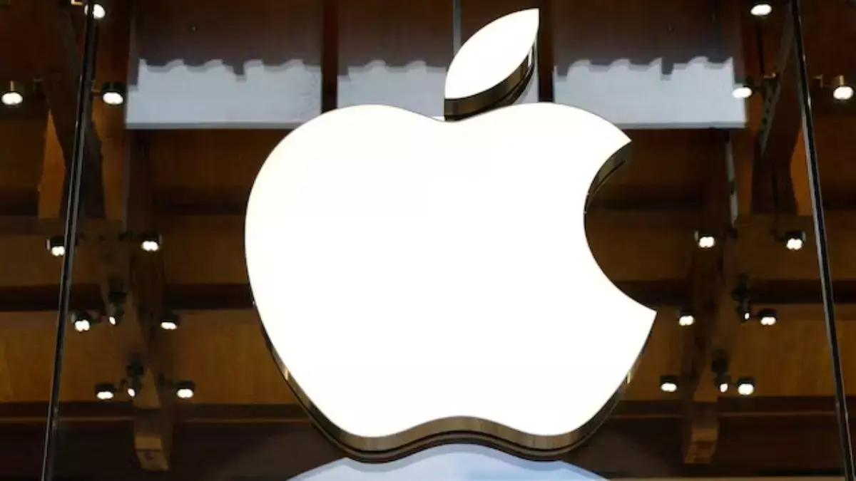 Apple WWDC 2026: 8 जून को होगा आयोजन, AI अपडेट्स और नए सॉफ्टवेयर टूल्स रहेंगे मुख्य आकर्षण