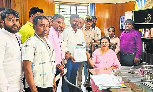 Karnataka: गाँवों को नगरपालिकाओं में शामिल न करने की माँग Karnataka: गाँवों को नगरपालिकाओं में शामिल न करने की माँग