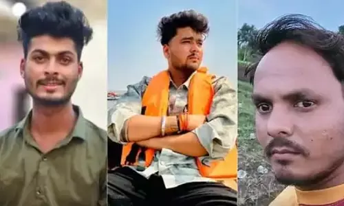 कार-ट्रैक्टर की टक्कर में तीन की मौत, चौथा घायल कार-ट्रैक्टर की टक्कर में तीन की मौत, चौथा घायल