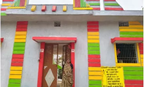 प्रधानमंत्री आवास योजना से बदली जिंदगी प्रधानमंत्री आवास योजना से बदली जिंदगी