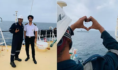 अब हम सुरक्षित हैं: Hormuz जलडमरूमध्य में फंसा मंगलौर का नाविक अब हम सुरक्षित हैं: Hormuz जलडमरूमध्य में फंसा मंगलौर का नाविक